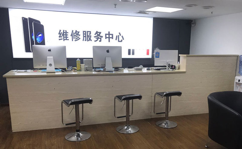 江西贵阳苹果手机售后服务（修17屏幕）